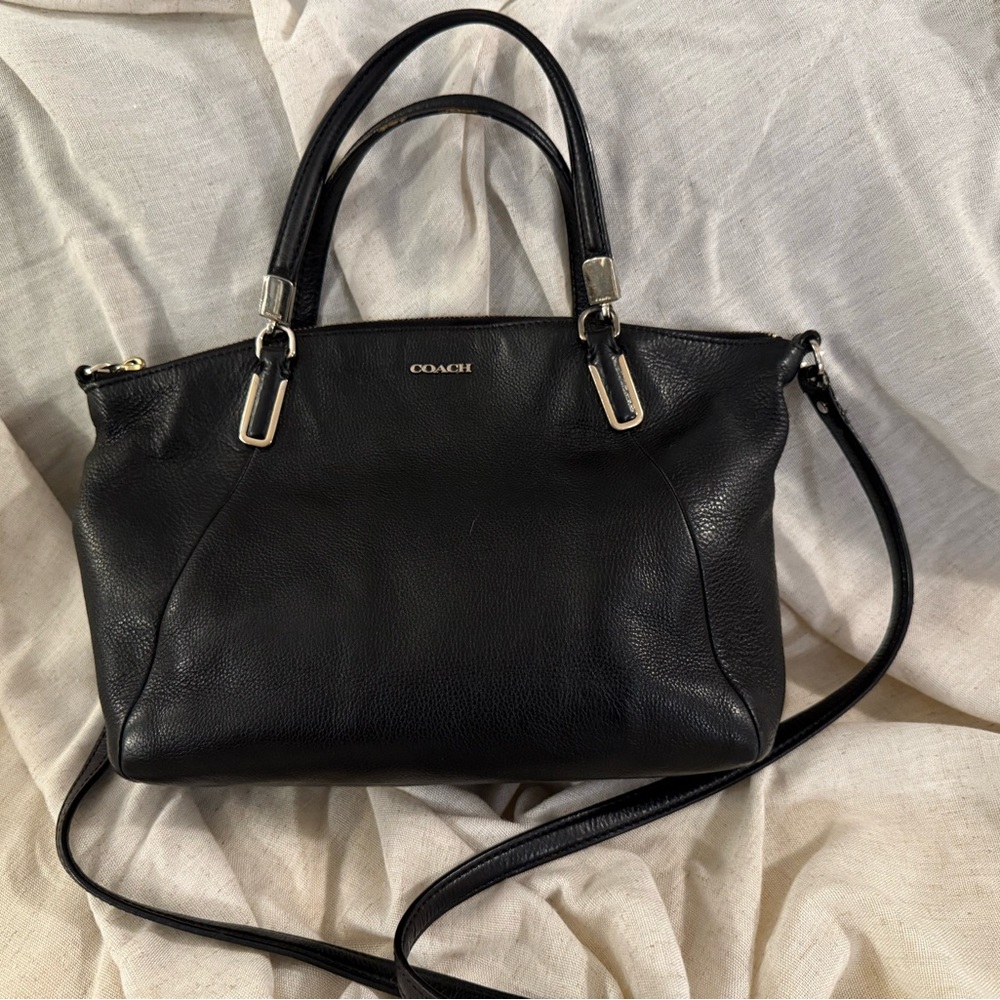 Coach Black Leather Shoulder Bag